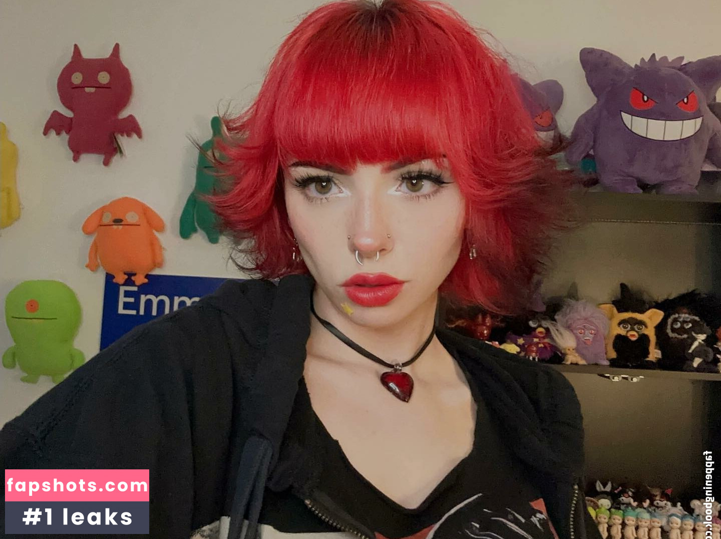 Emma Langevin gallery photo #122