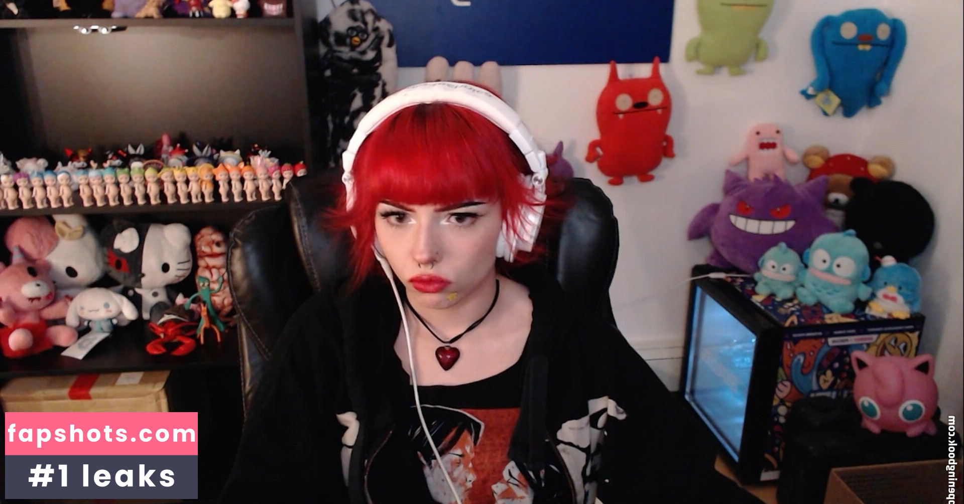 Emma Langevin gallery photo #123