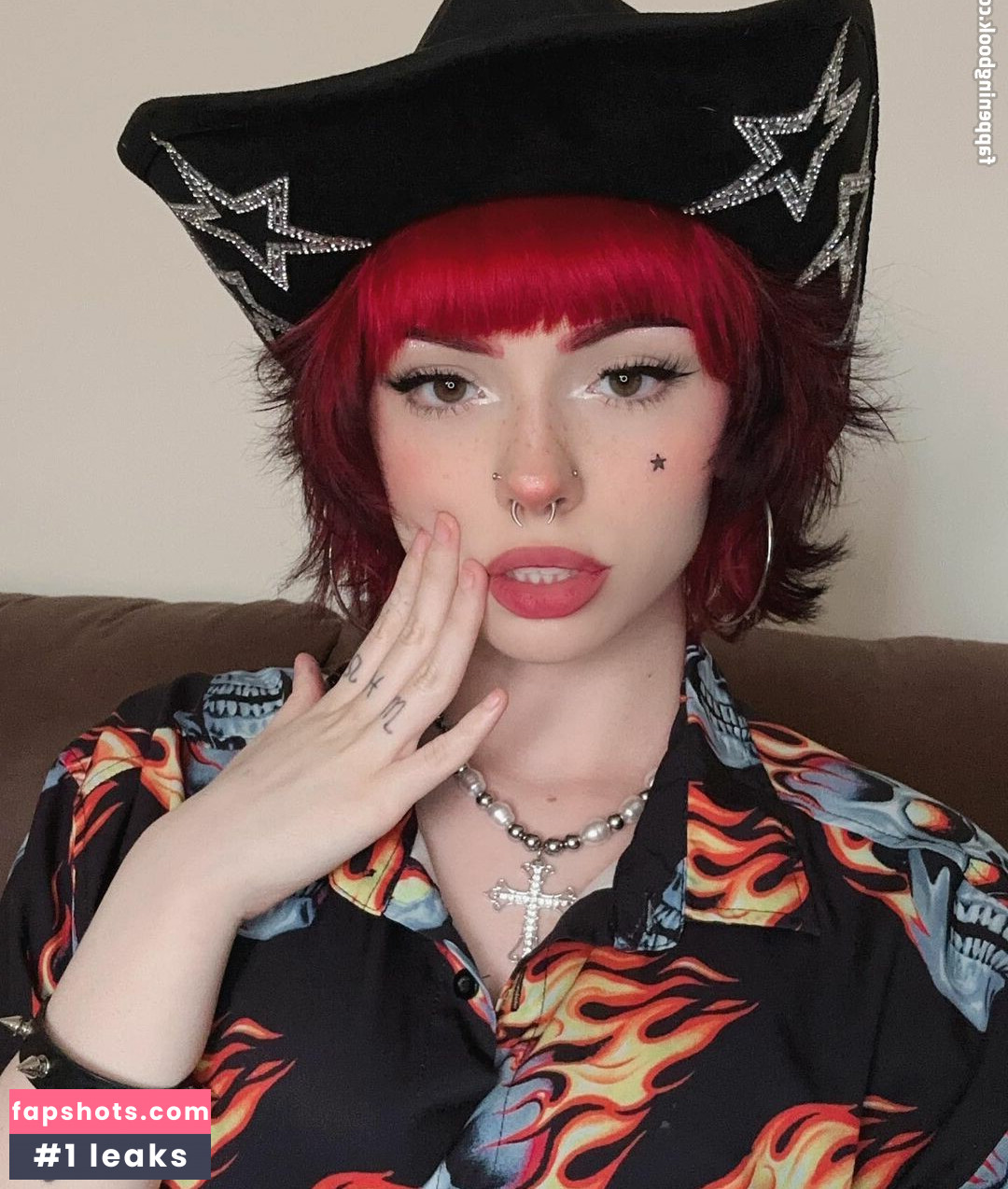 Emma Langevin gallery photo #136