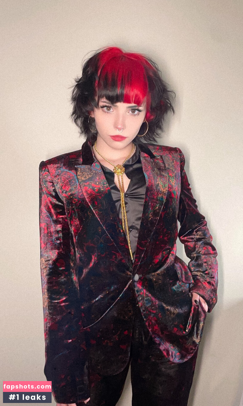 Emma Langevin gallery photo #147