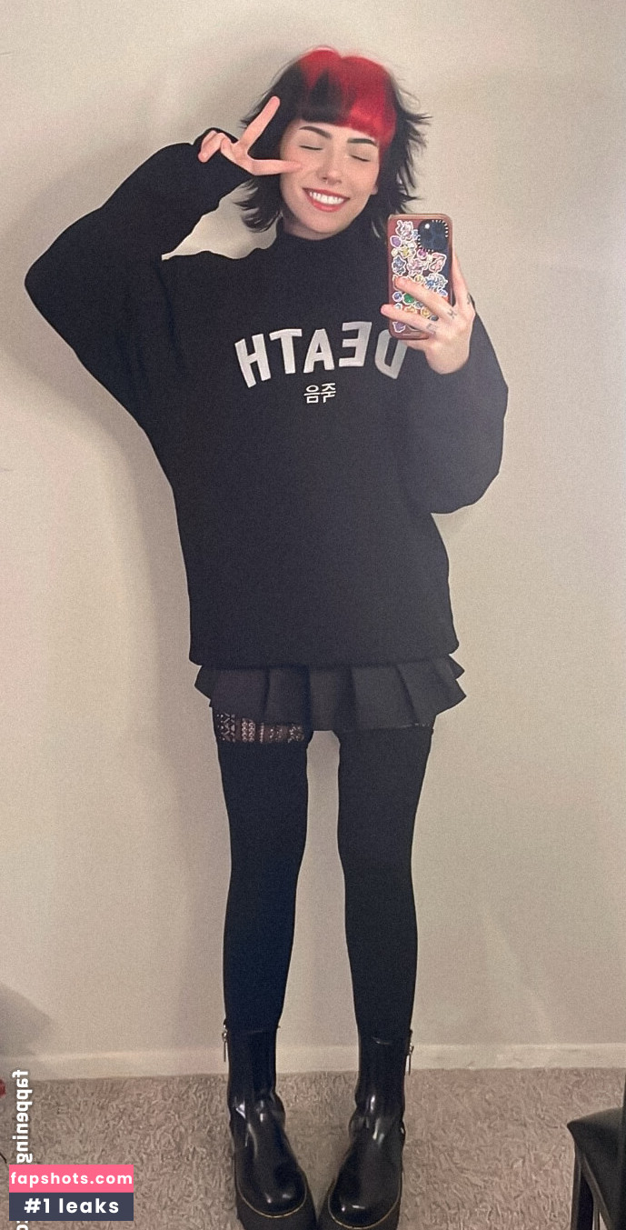 Emma Langevin gallery photo #149