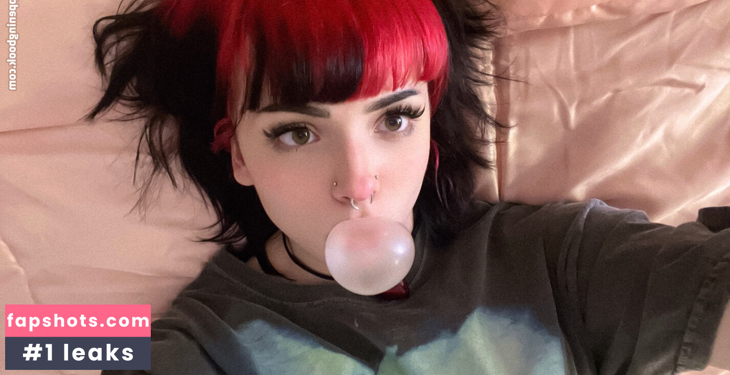 Emma Langevin gallery photo #151