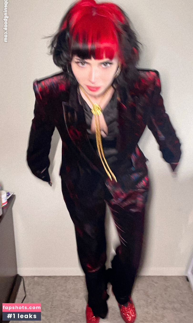 Emma Langevin gallery photo #152