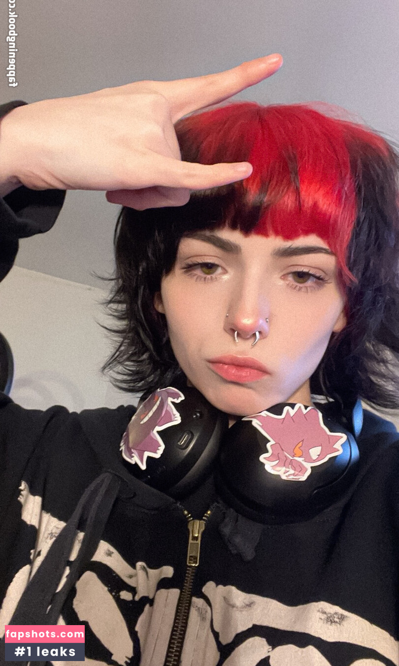 Emma Langevin gallery photo #154