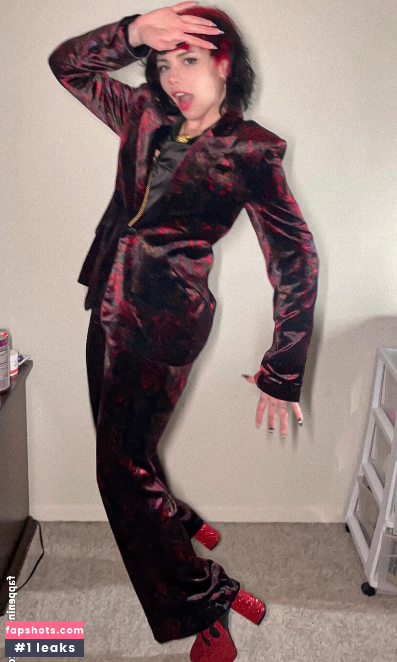 Emma Langevin gallery photo #158