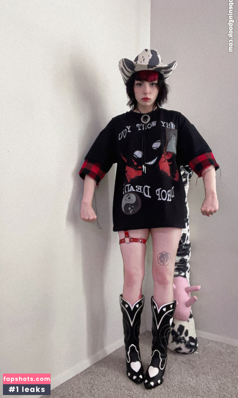 Emma Langevin gallery photo #170