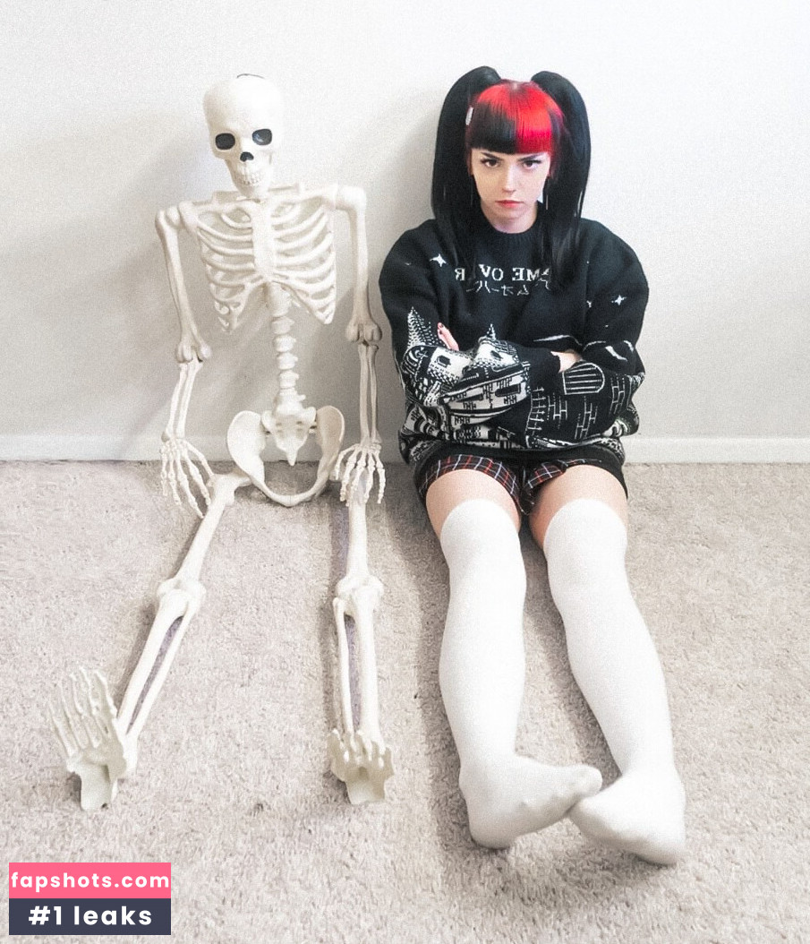 Emma Langevin gallery photo #172