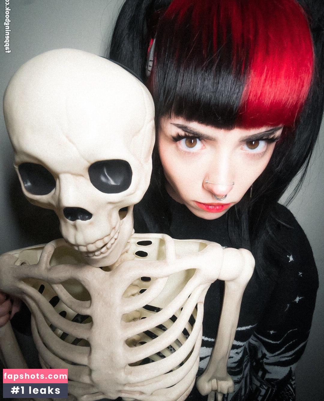 Emma Langevin gallery photo #173