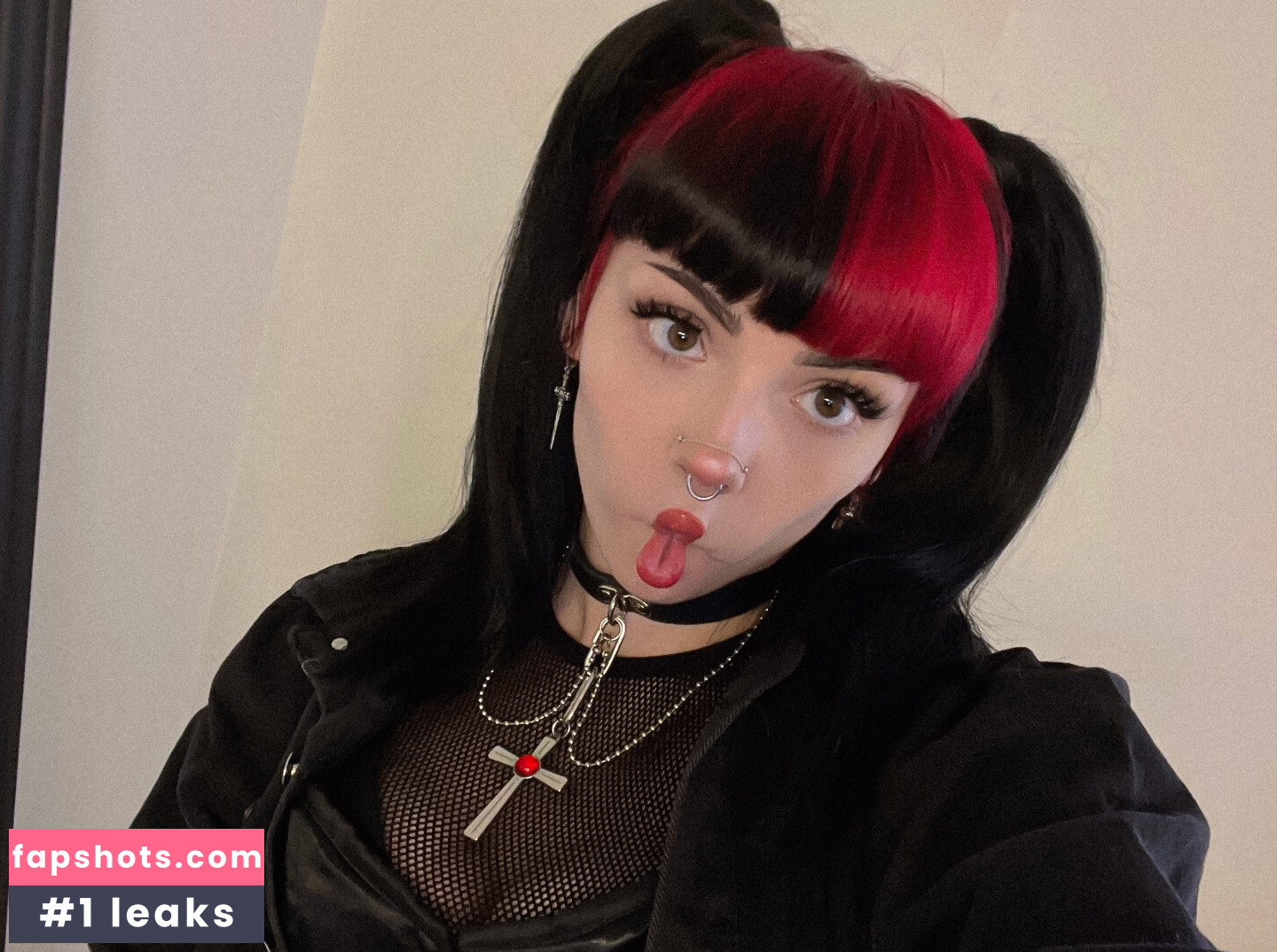 Emma Langevin gallery photo #175