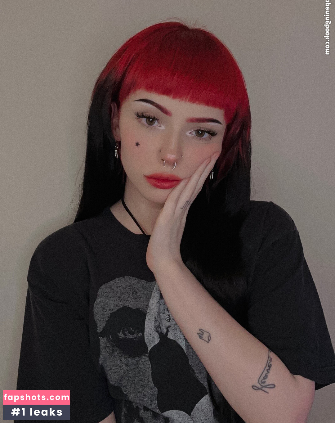 Emma Langevin gallery photo #220