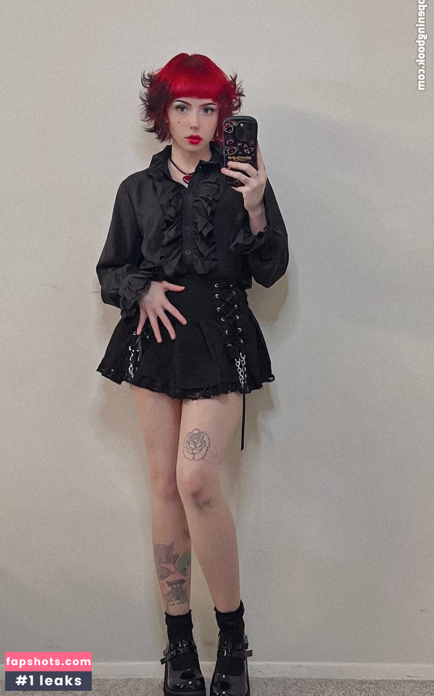 Emma Langevin gallery photo #221