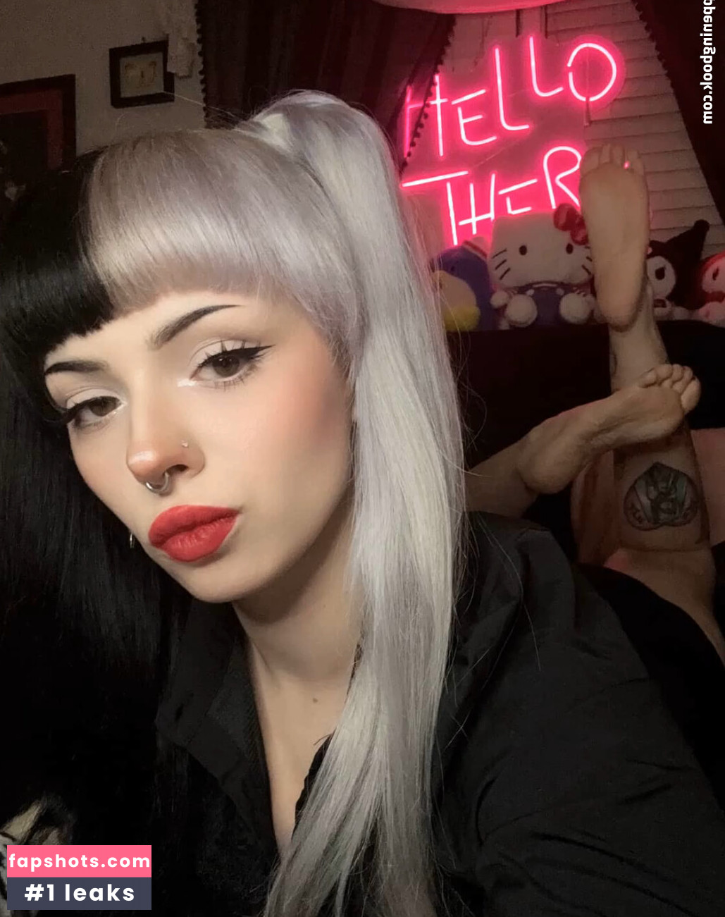 Emma Langevin gallery photo #4