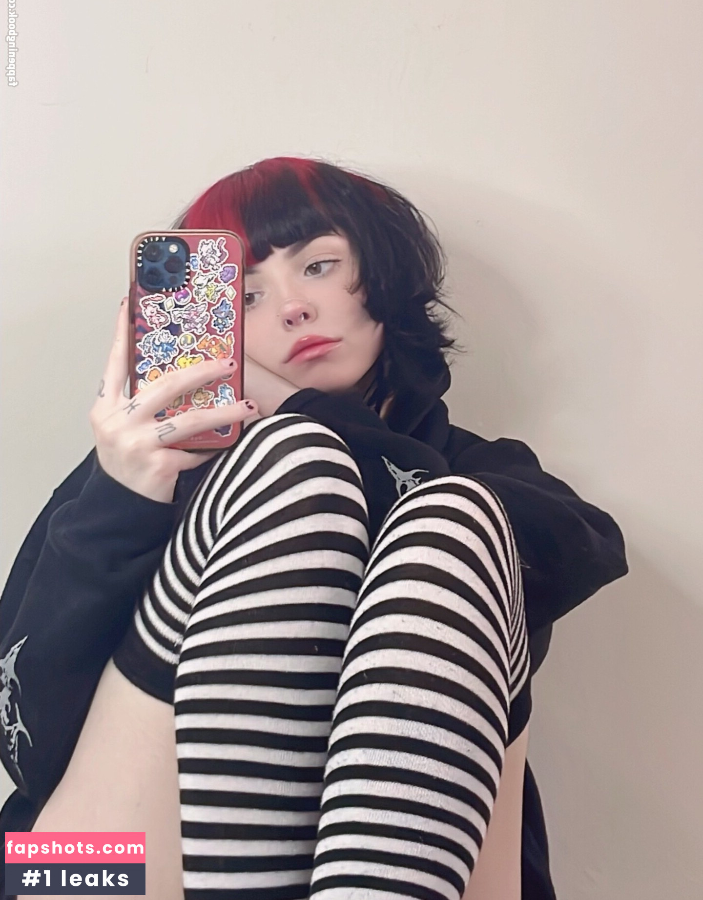 Emma Langevin gallery photo #307