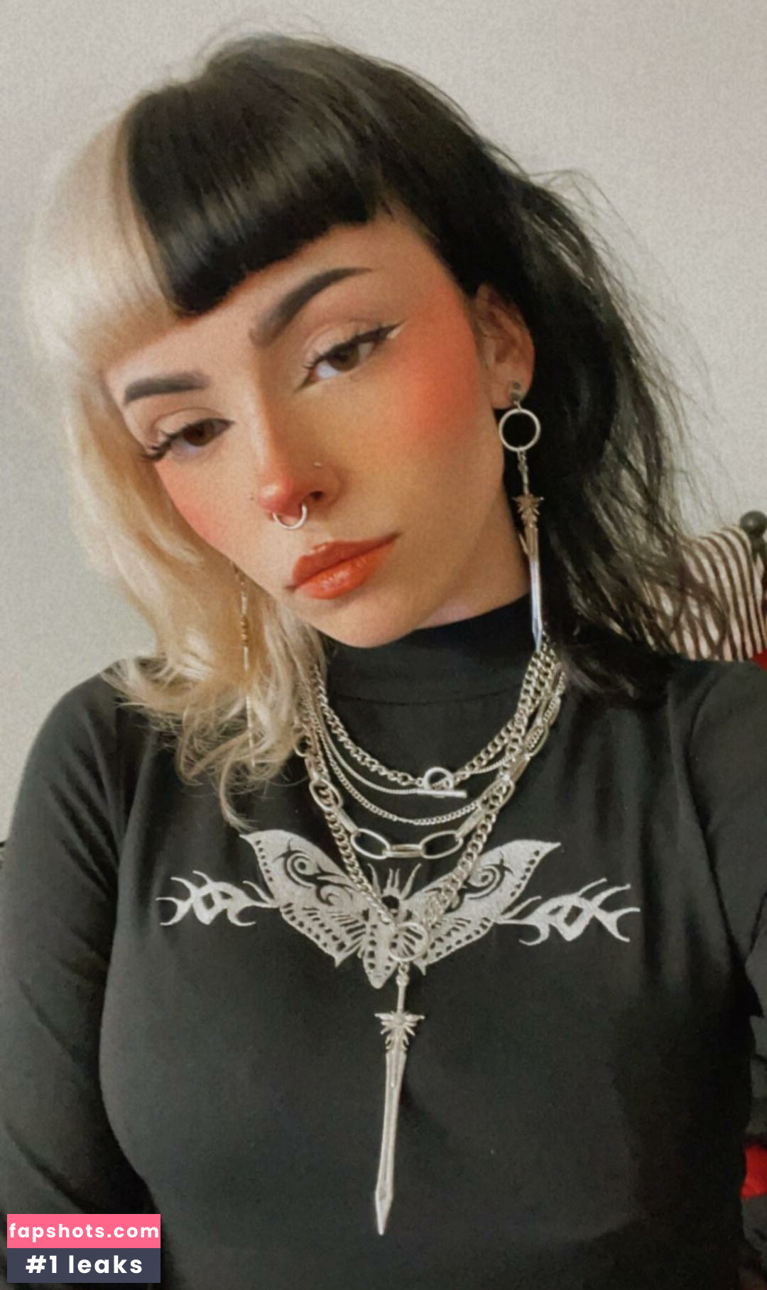 Emma Langevin gallery photo #325