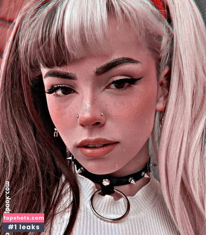 Emma Langevin gallery photo #326