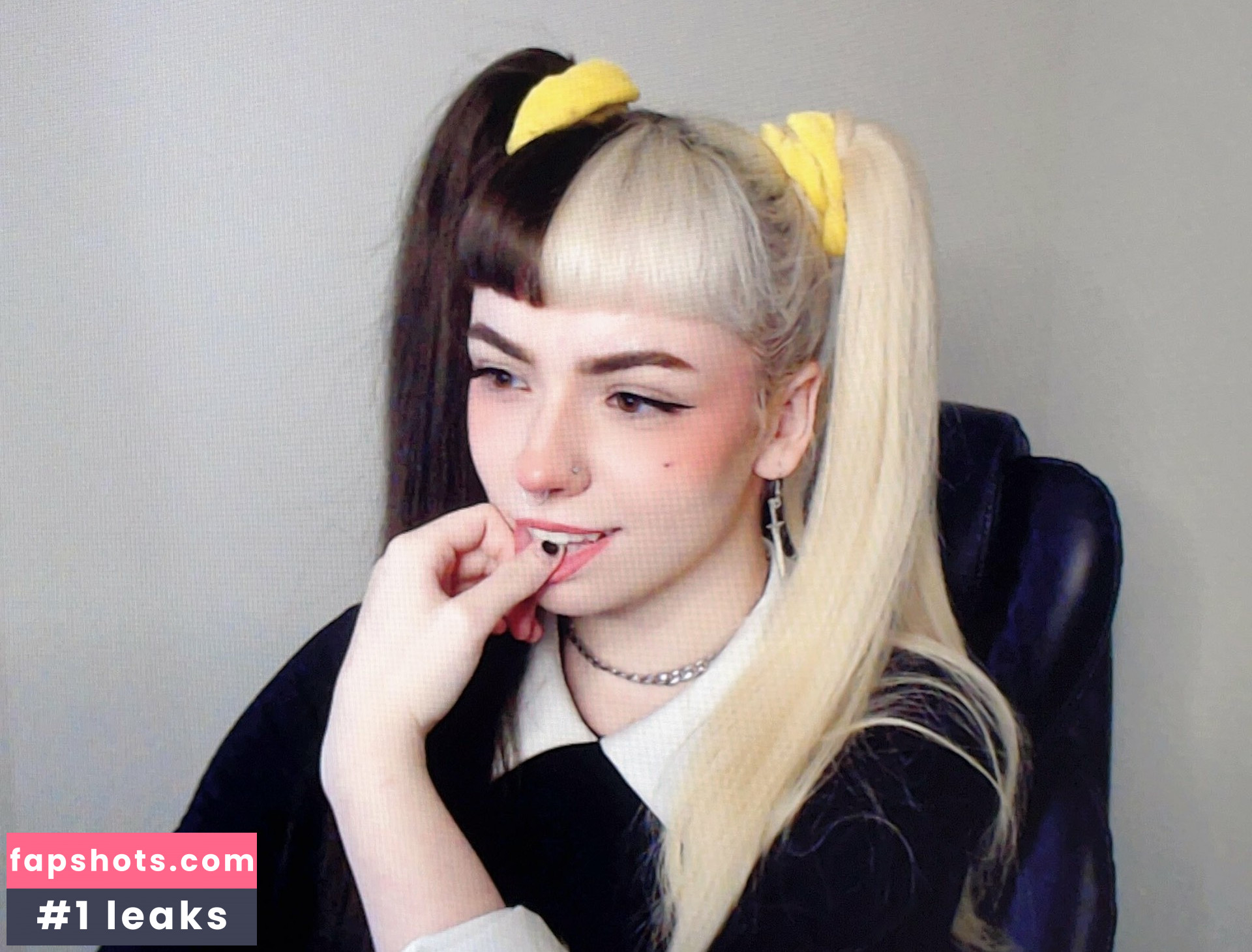 Emma Langevin gallery photo #329