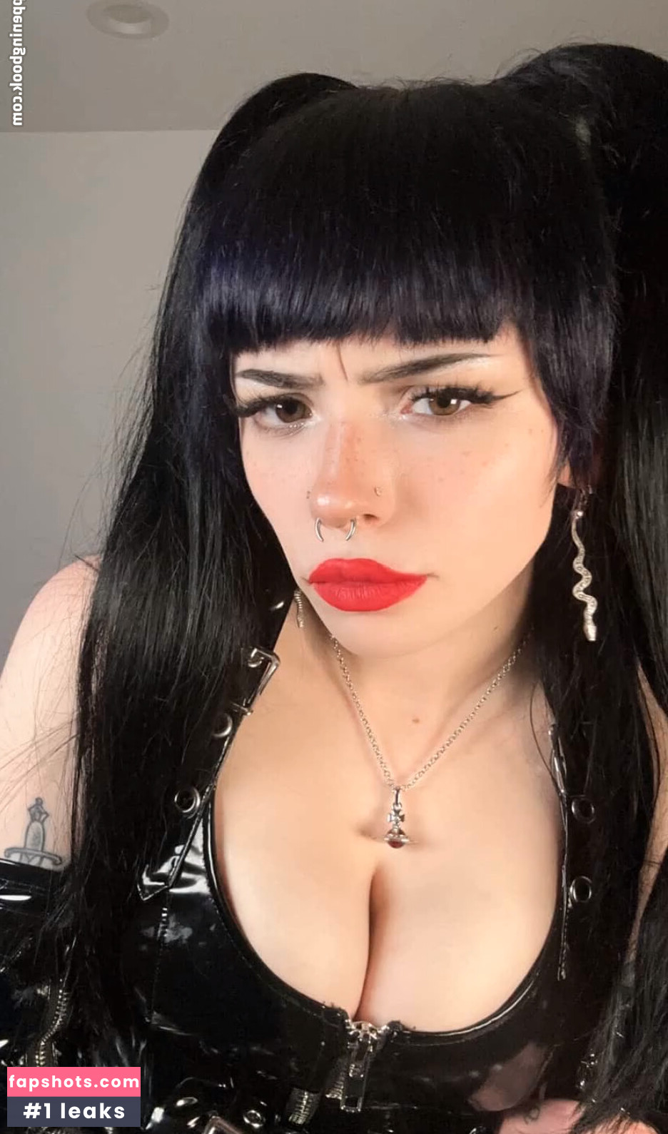 Emma Langevin gallery photo #63