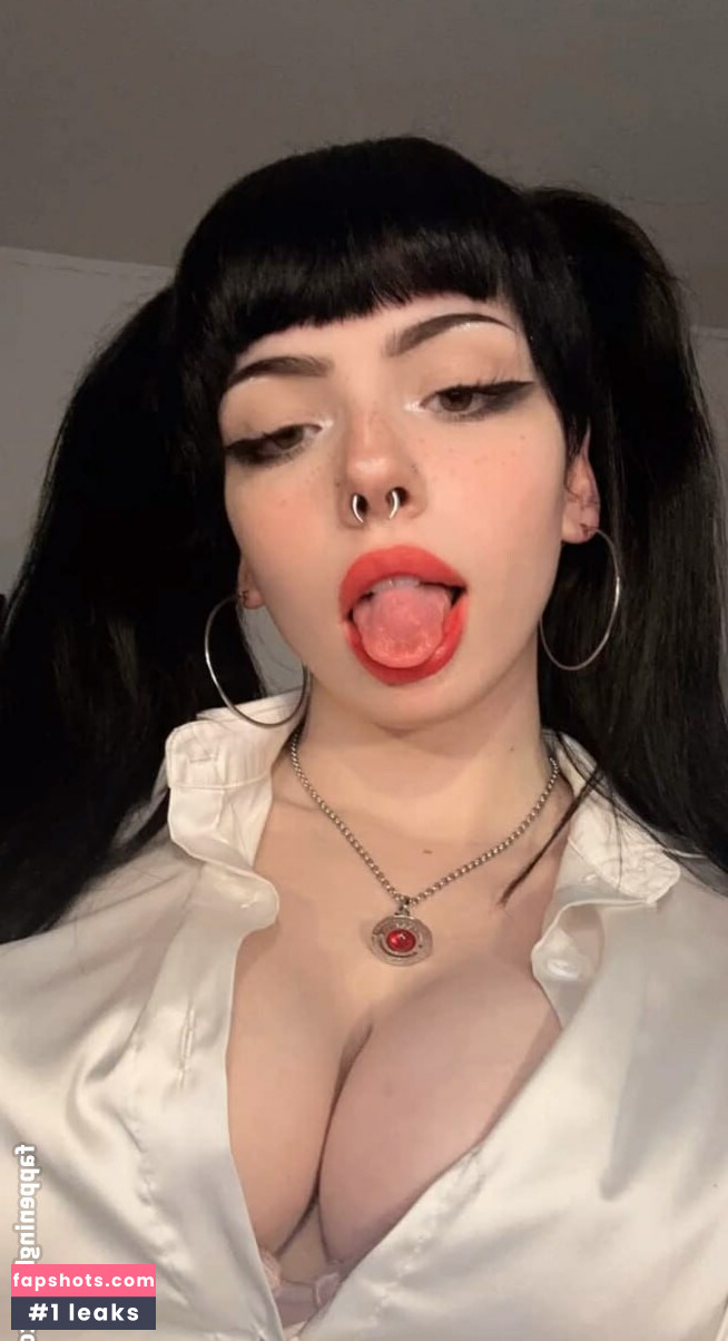 Emma Langevin gallery photo #82