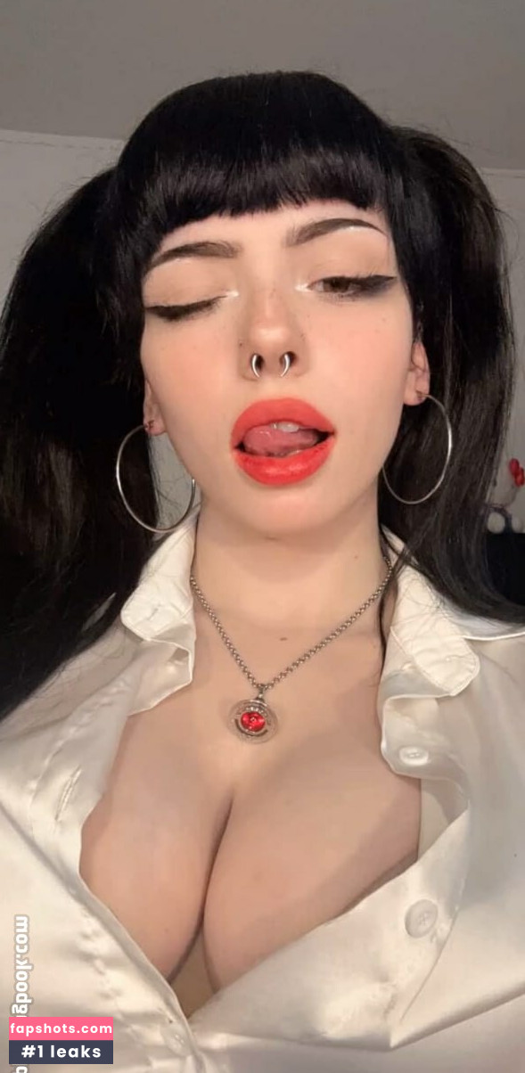 Emma Langevin gallery photo #85