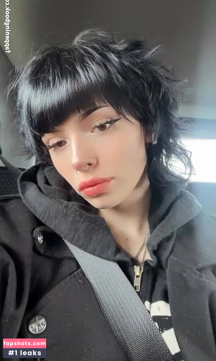 Emma Langevin gallery photo #90