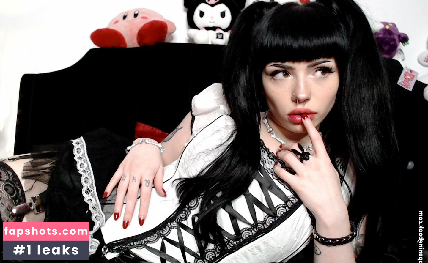 Emma Langevin gallery photo #92