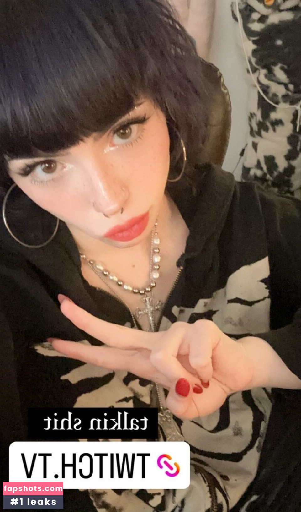 Emma Langevin gallery photo #96