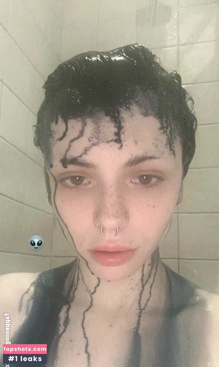 Emma Langevin gallery photo #97