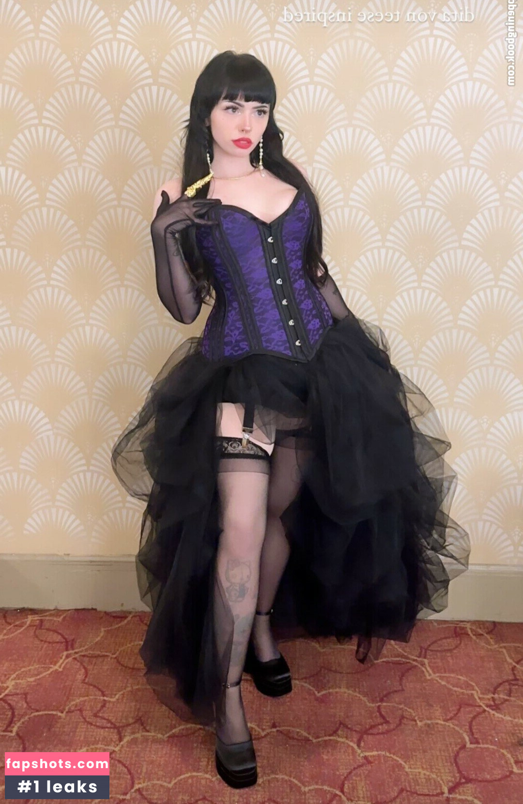 Emma Langevin gallery photo #100