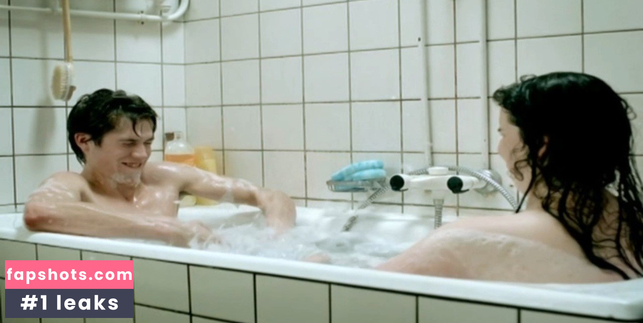 Emma Levie Nude Leaks OnlyFans Photos #4 - LeakJerk