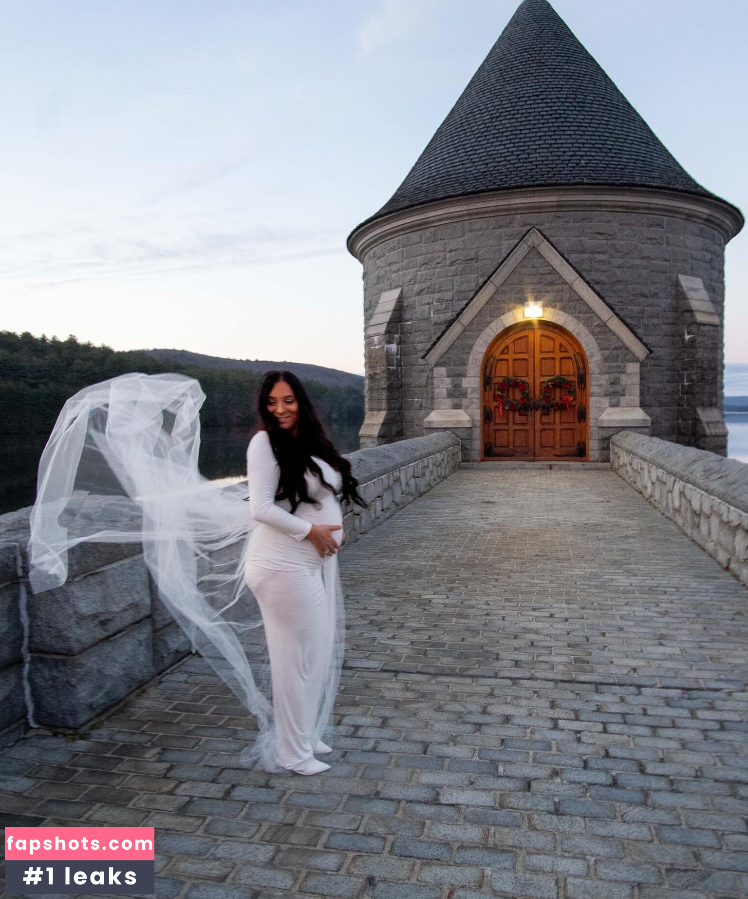 Emma Lynn Slavin gallery photo #24