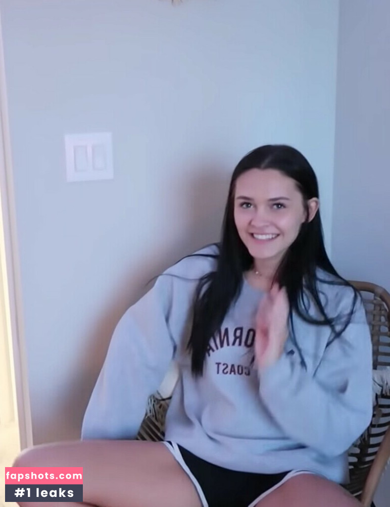 Emma Marie gallery photo #51