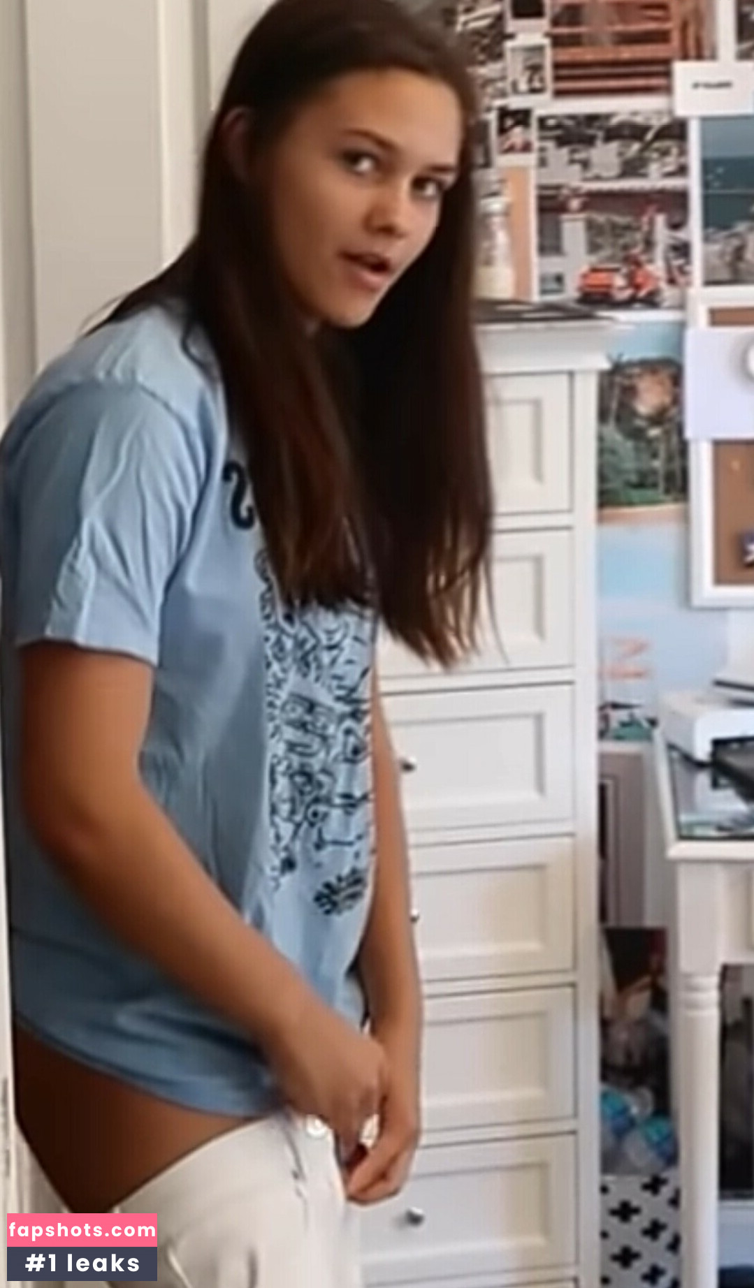 Emma Marie gallery photo #52