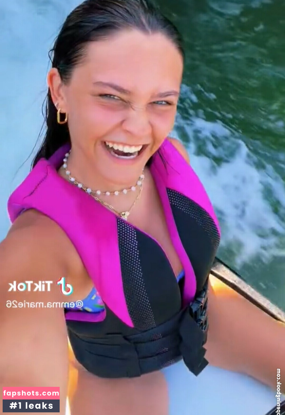 Emma Marie gallery photo #57