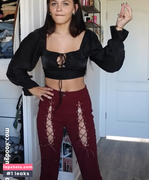 Emma Marie gallery photo #7