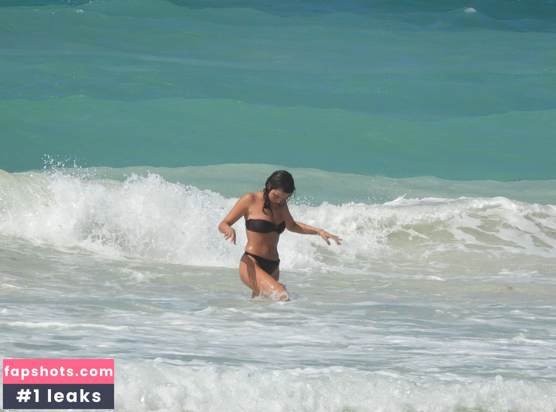 Emma Milton gallery photo #56