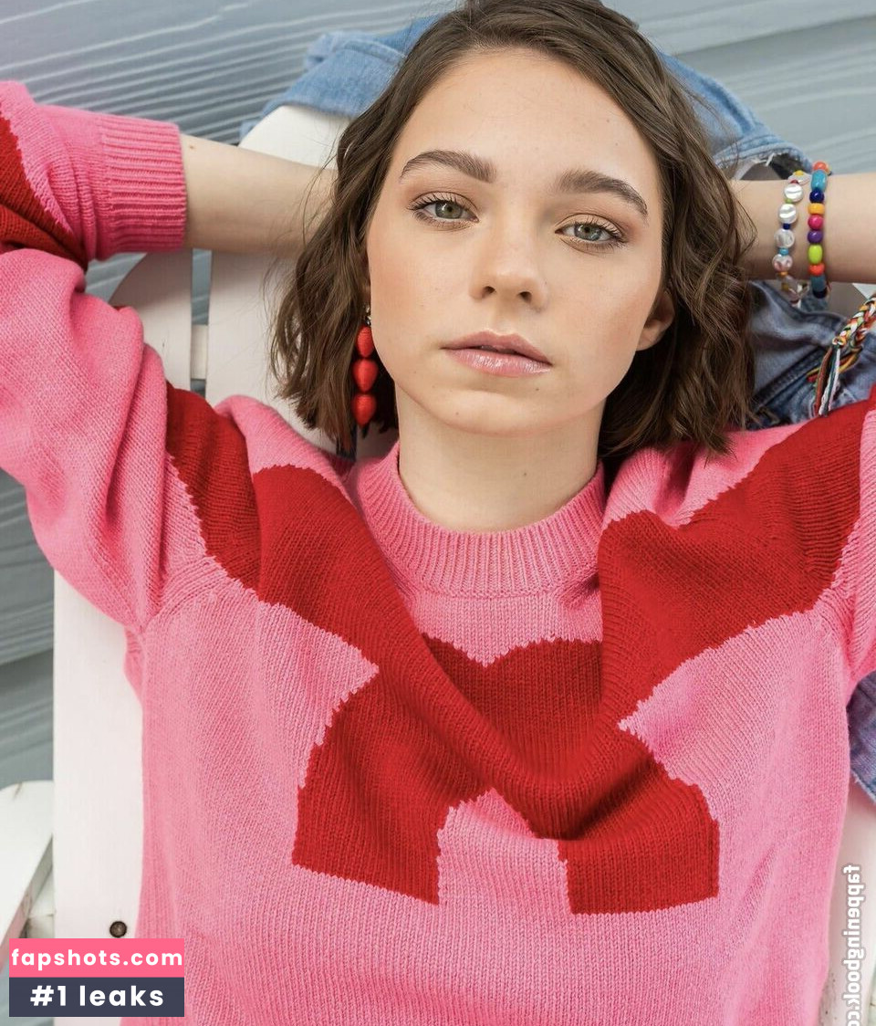 Emma Myers Nude Leaks OnlyFans Photos #111 - LeakJerk