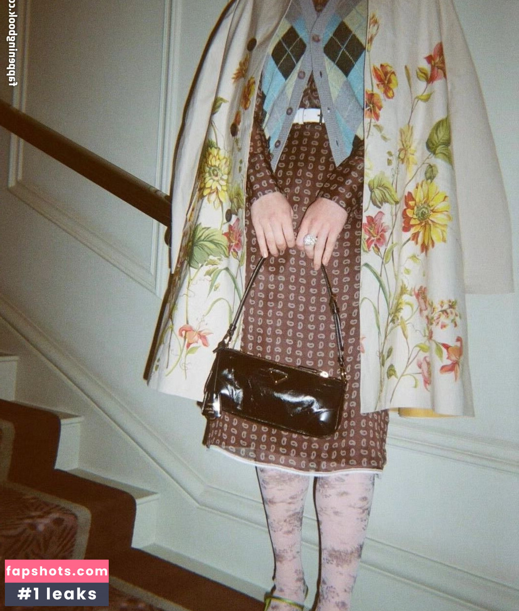 Emma Myers gallery photo #149