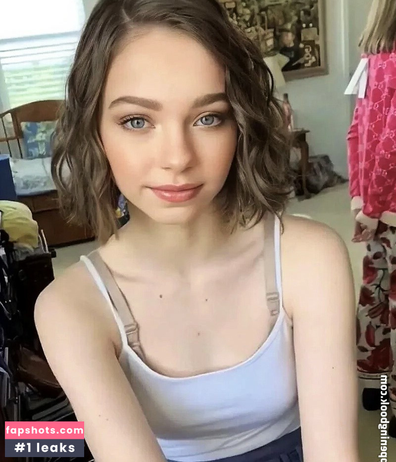 Emma Myers Nude Leaks OnlyFans Photos #193 - LeakJerk