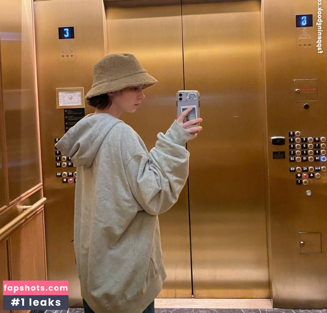 Emma Myers Nude Leaks OnlyFans Photos #216 - LeakJerk