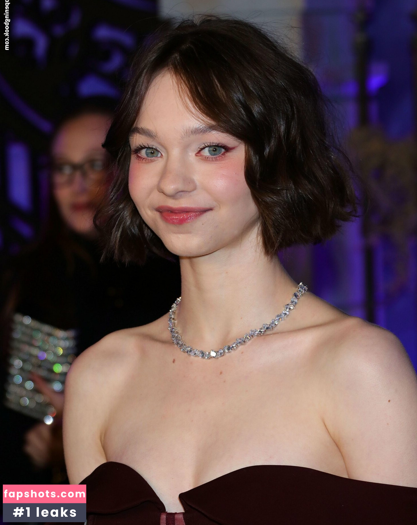 Emma Myers gallery photo #263