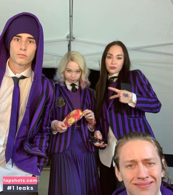 Emma Myers gallery photo #271