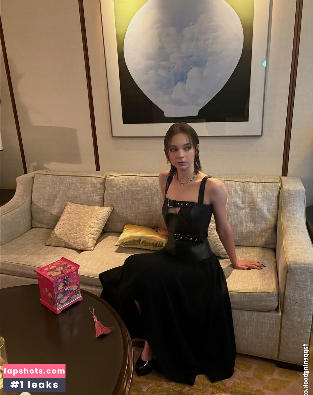 Emma Myers gallery photo #51