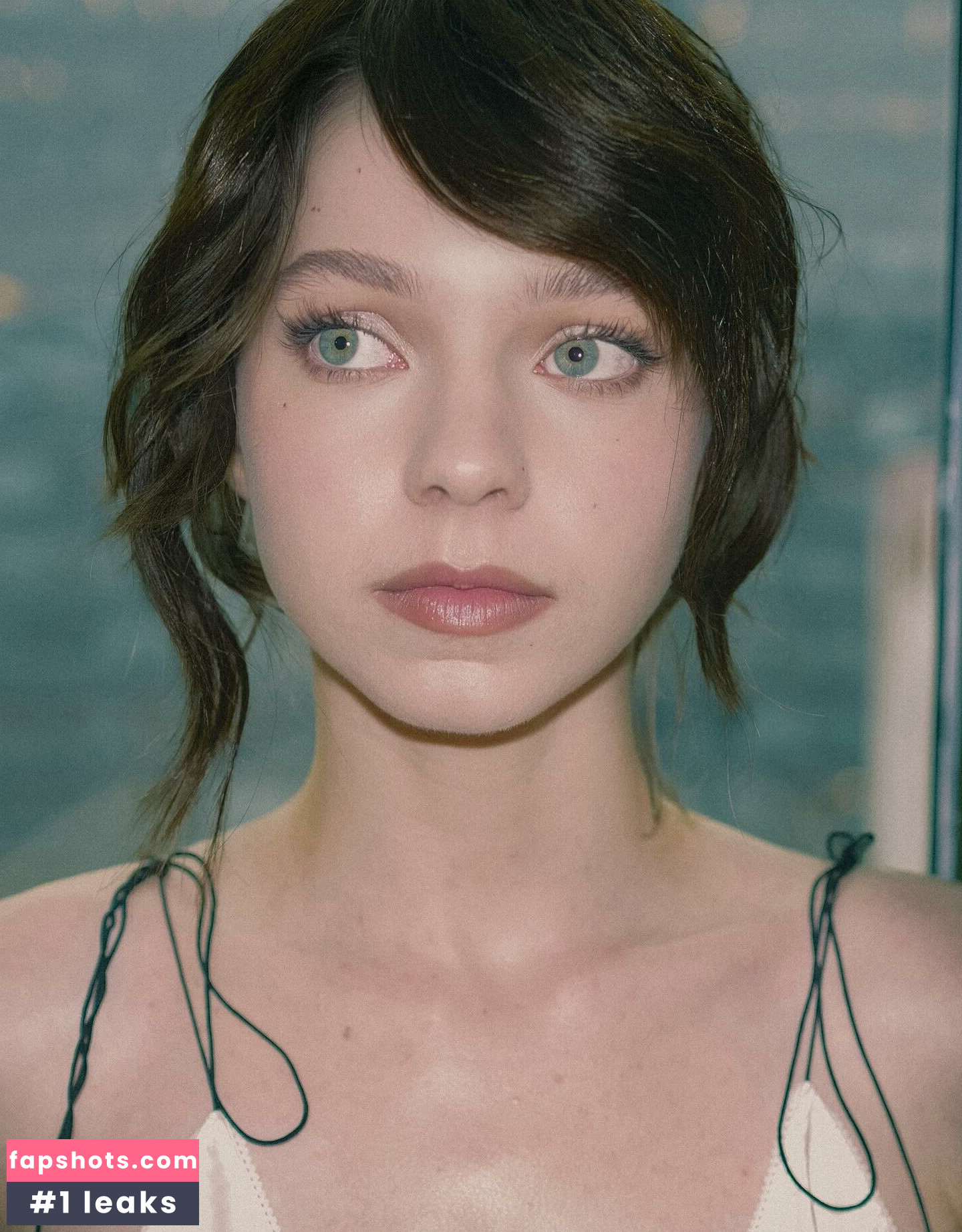 Emma Myers gallery photo #70