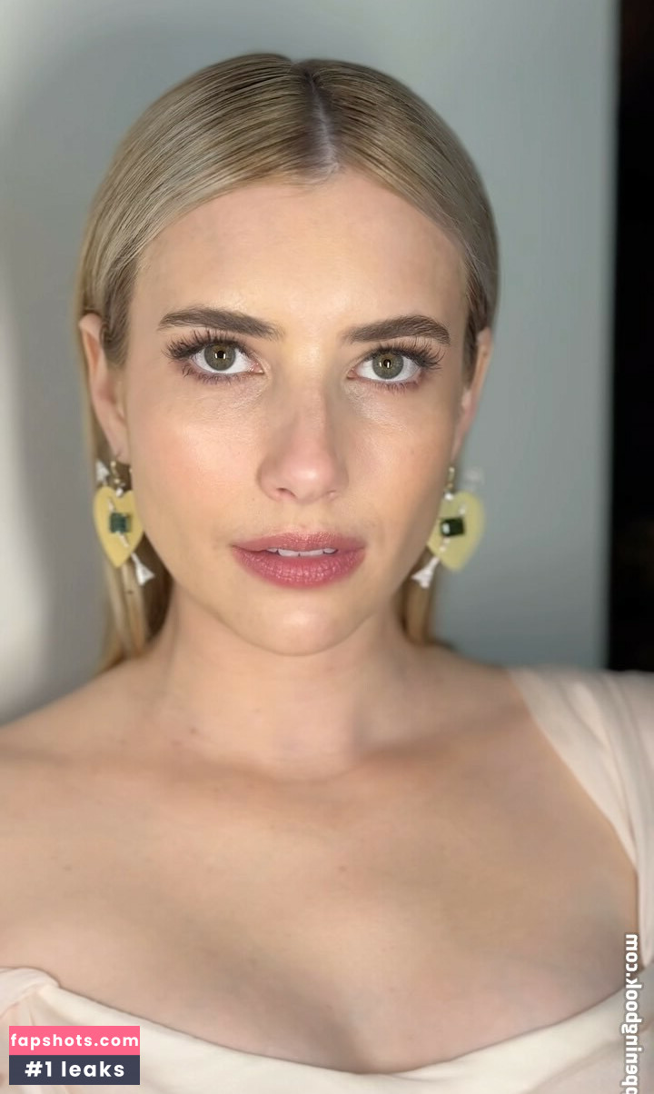 Emma Roberts gallery photo #132