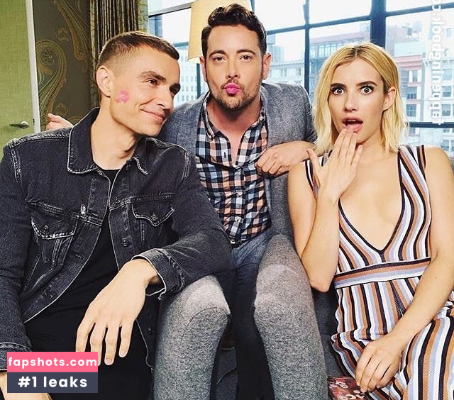 Emma Roberts gallery photo #1419