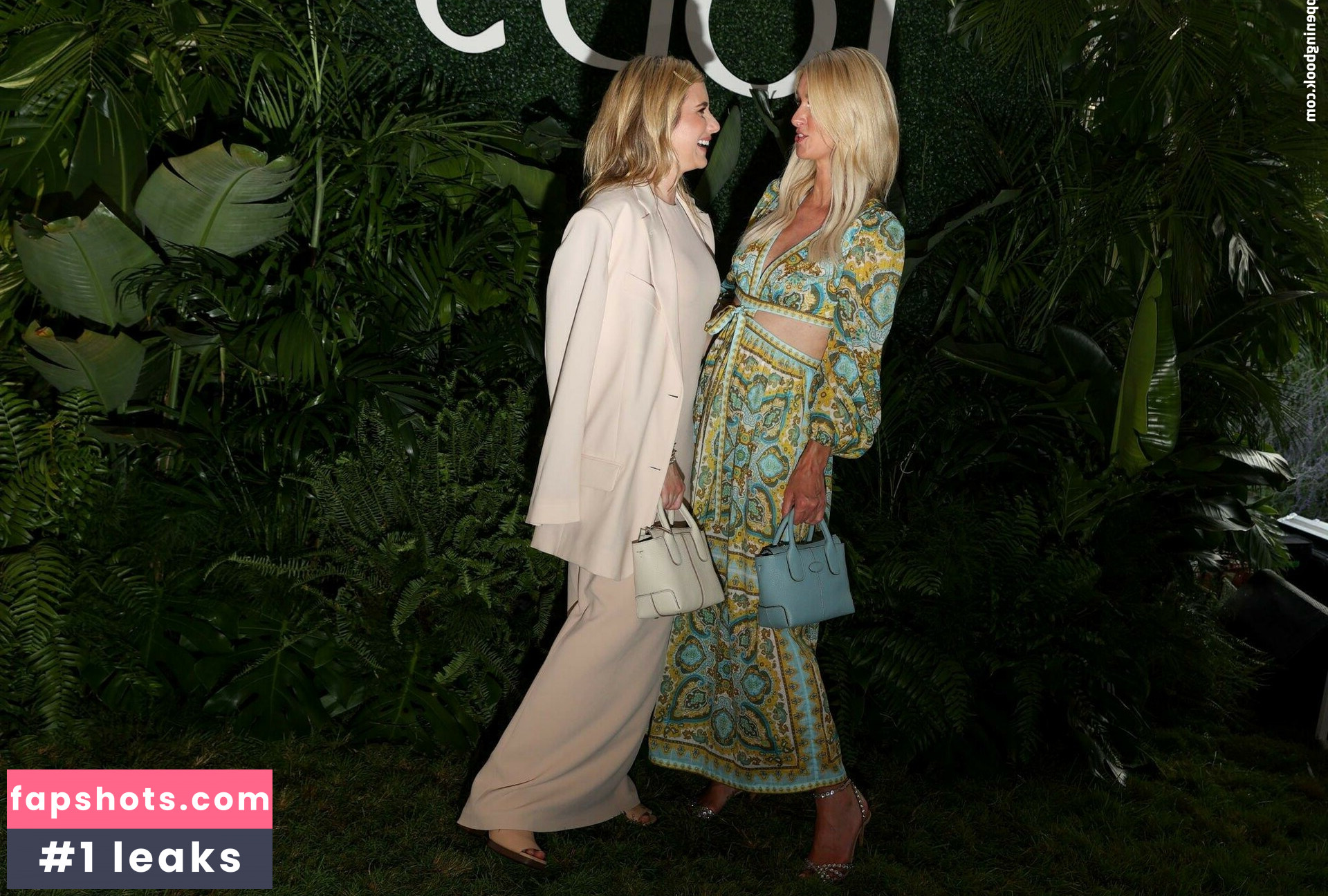 Emma Roberts Nacktheit OnlyFans Fotos #300 - Fapshots