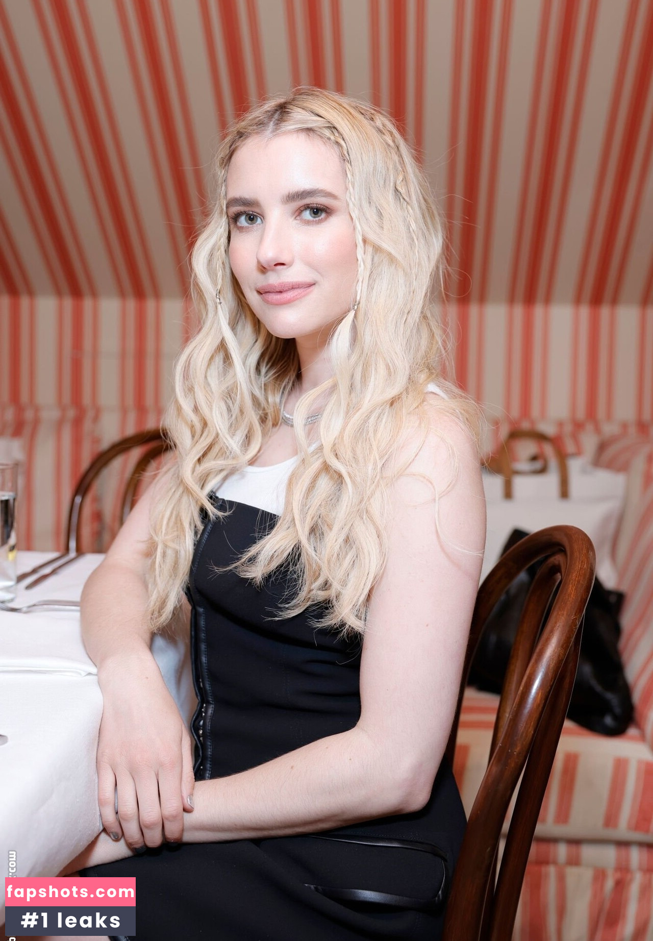 Emma Roberts Nacktheit OnlyFans Fotos #355 - Fapshots