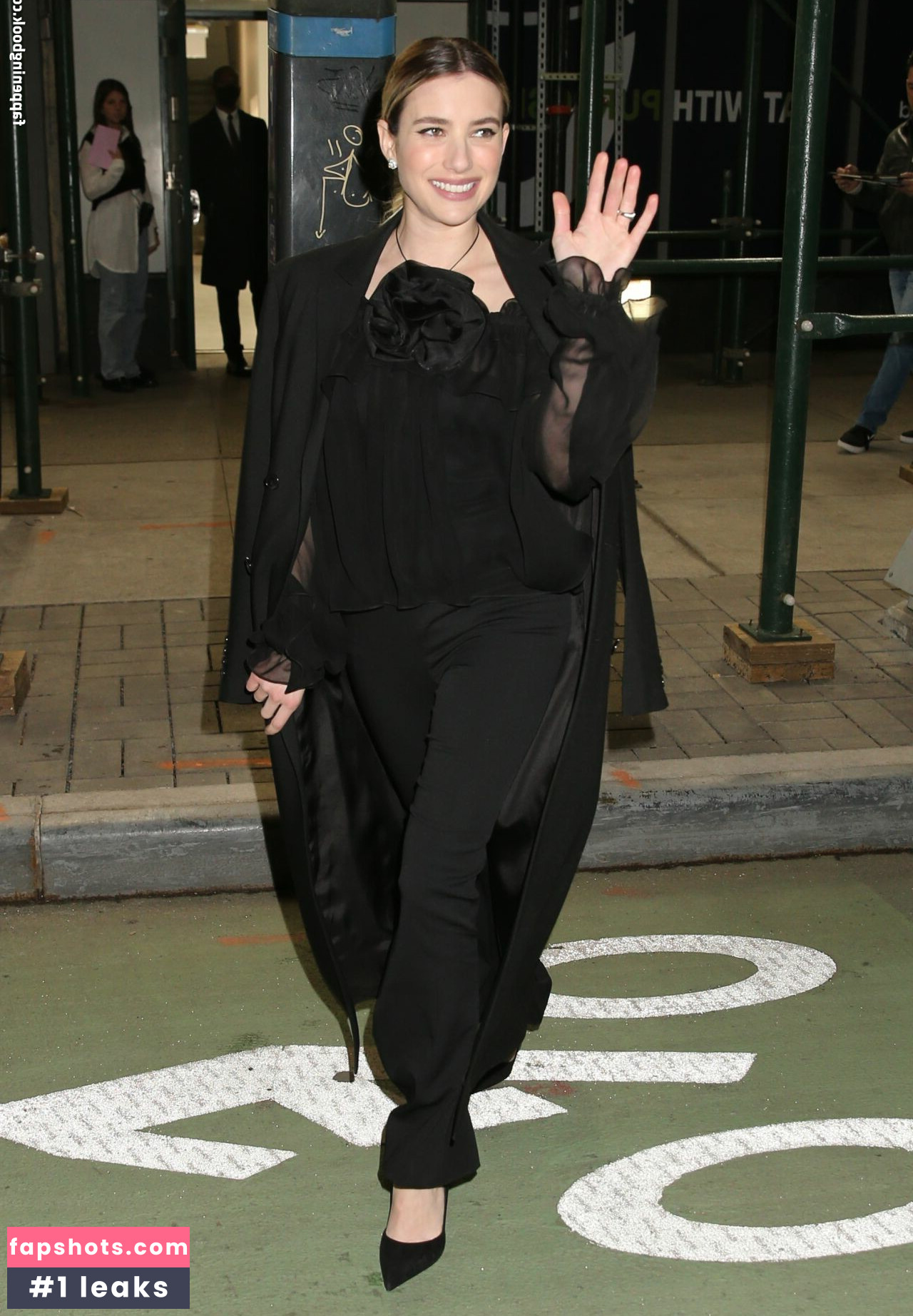 Emma Roberts Nacktheit OnlyFans Fotos #423 - Fapshots