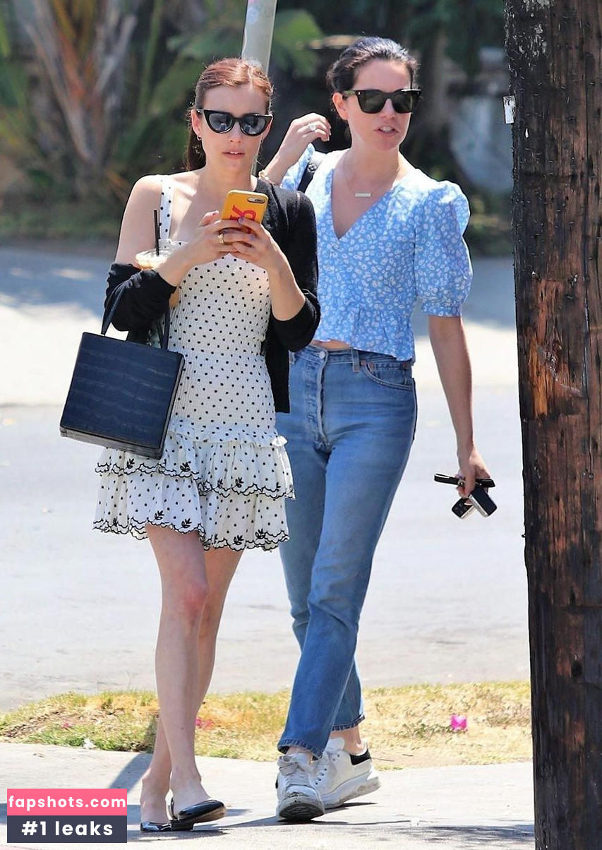 Emma Roberts Nude Leaks OnlyFans Photos #719 - LeakJerk