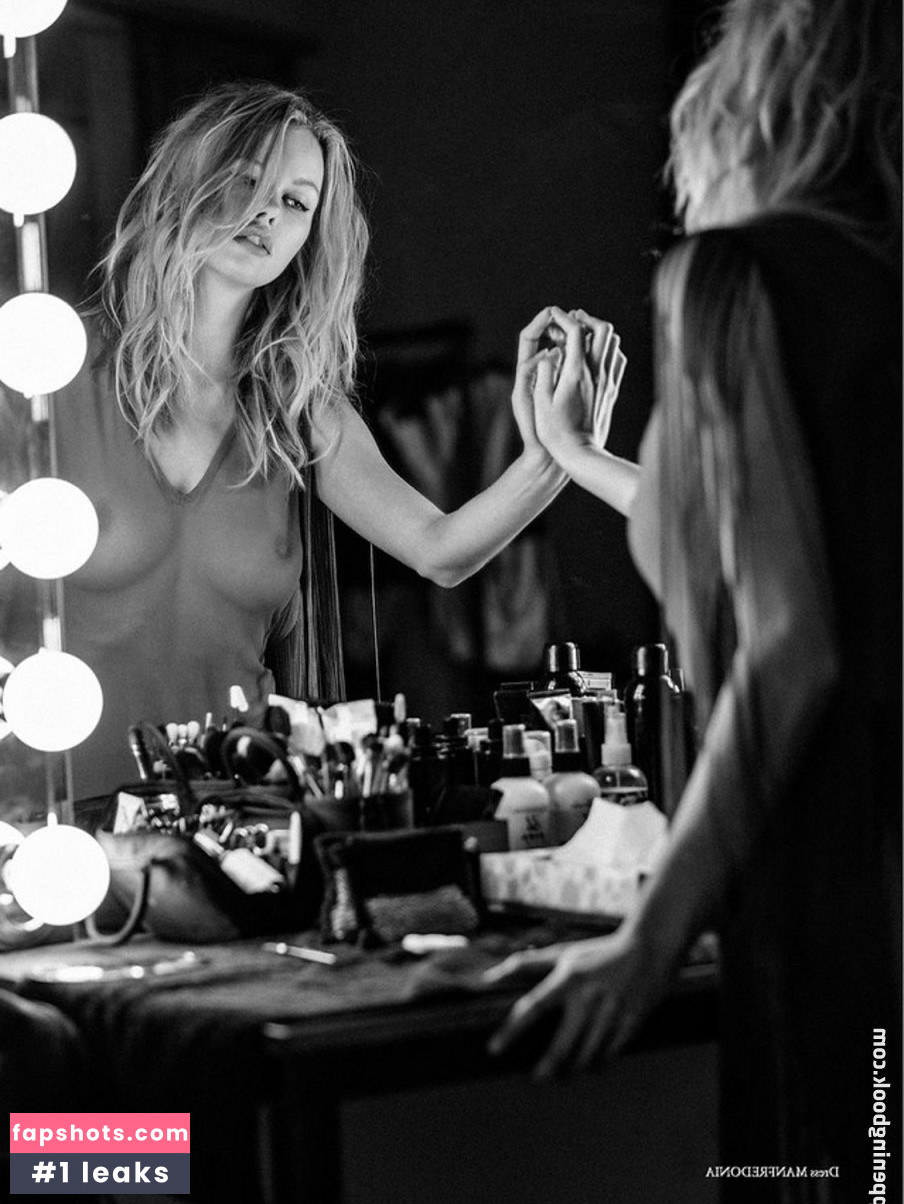 Emma Stern Nude Leaks OnlyFans Photos #2 - LeakJerk